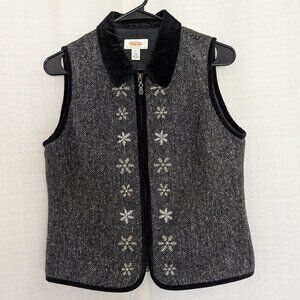 Vintage Talbots Christmas Vest with Grey Size S Wool & Silk Zip up